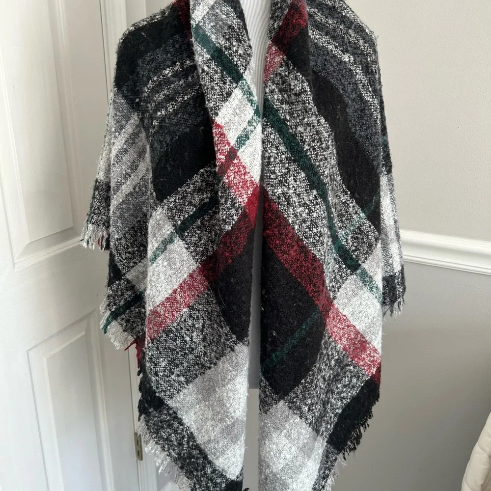 Simply Southern Soft Plaid Shawl - Black, Red, Green, White